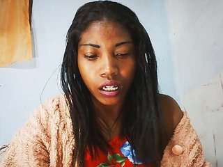Honey699's Live Webcam