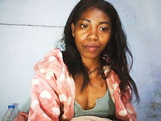 Honey699's Live Webcam