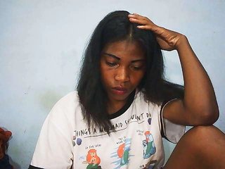 Honey699's Live Webcam