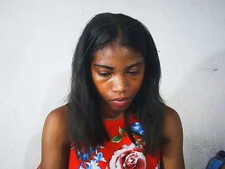 Honey699's Live Webcam