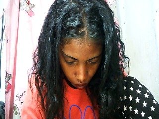 Honey699's Live Webcam