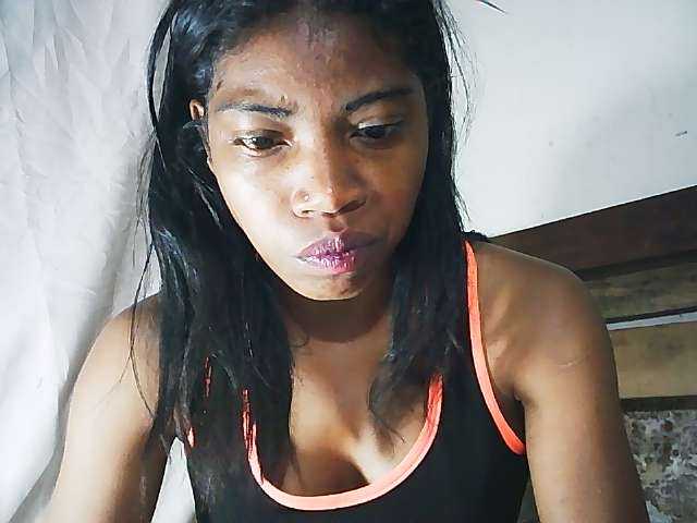 Honey699 live cam on BongaCams