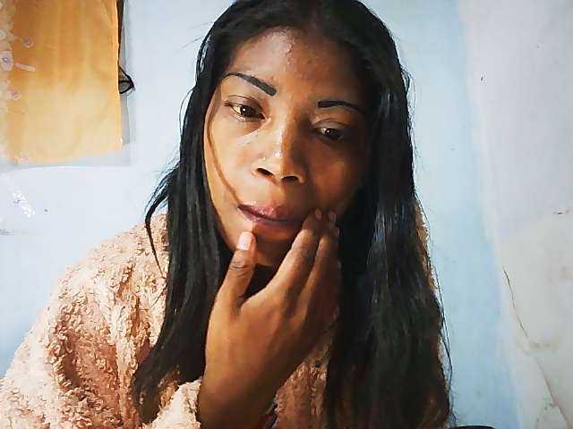 Honey699 live cam on BongaCams