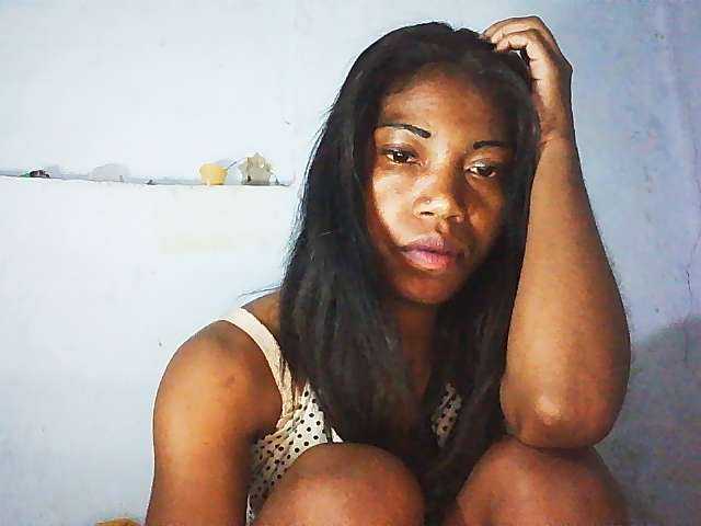Honey699 live cam on BongaCams
