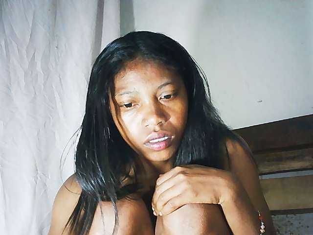 Honey699 live cam on BongaCams