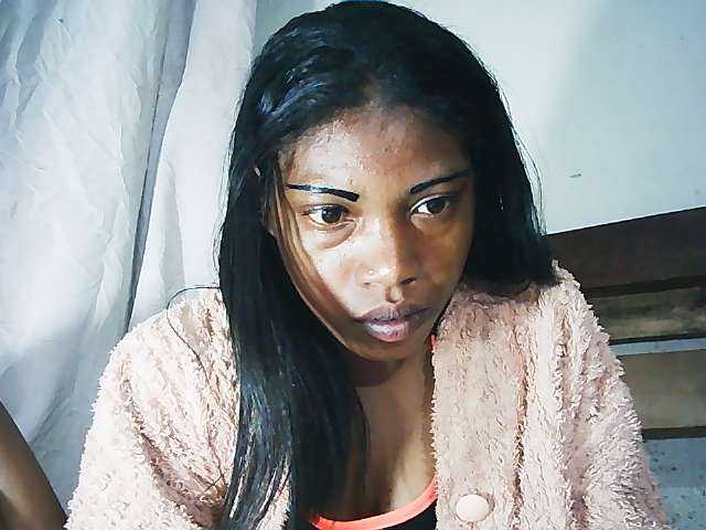 Honey699 live cam on BongaCams