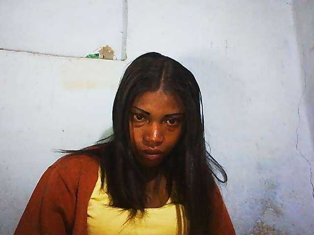 Honey699 live cam on BongaCams