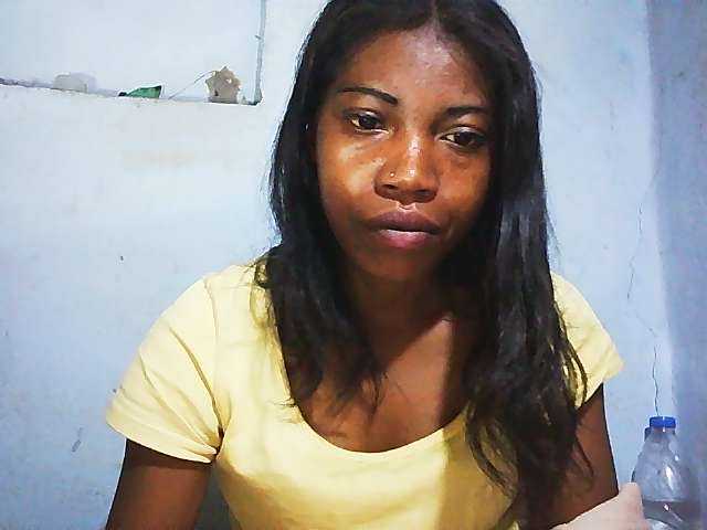 Honey699 live cam on BongaCams