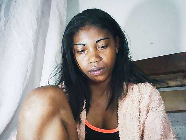 Honey699 live cam on BongaCams