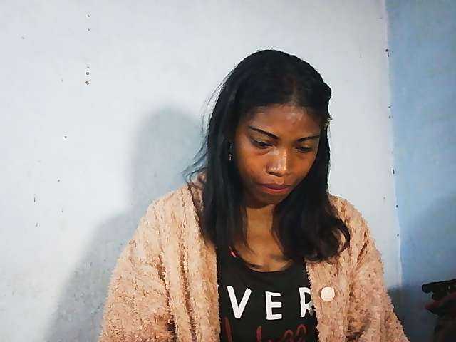 Honey699 webcam