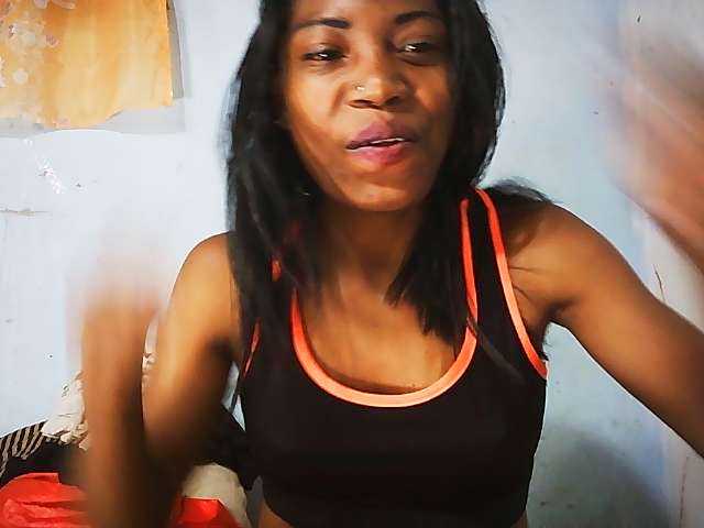 Honey699 live cam on BongaCams