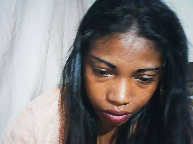 Honey699 live cam on BongaCams
