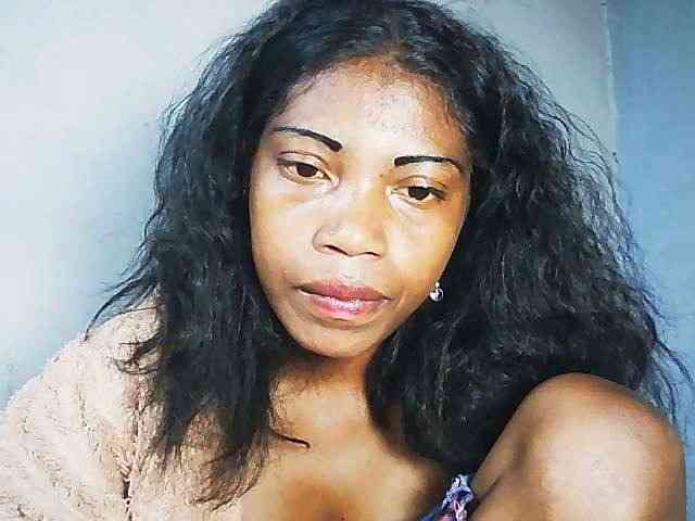 Honey699 webcam