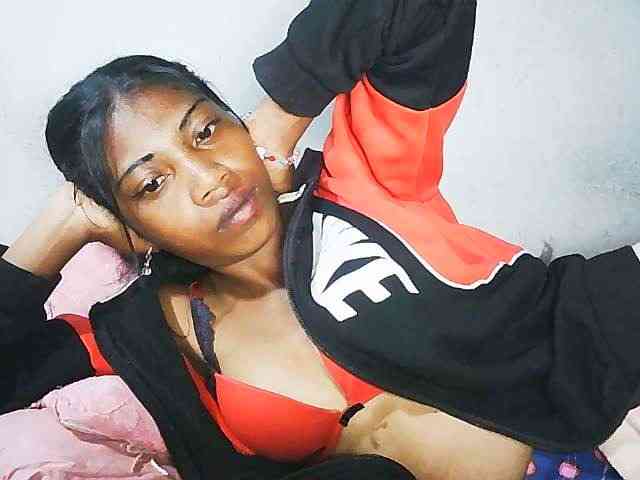 Honey699 webcam