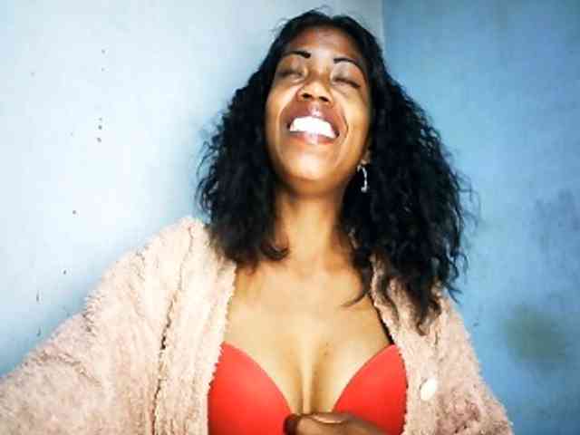 Honey699 webcam