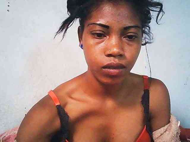 Honey699 webcam