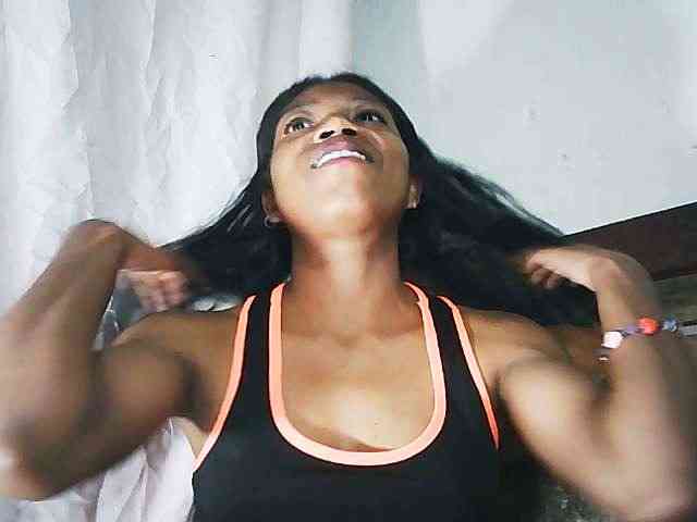 Honey699 webcam