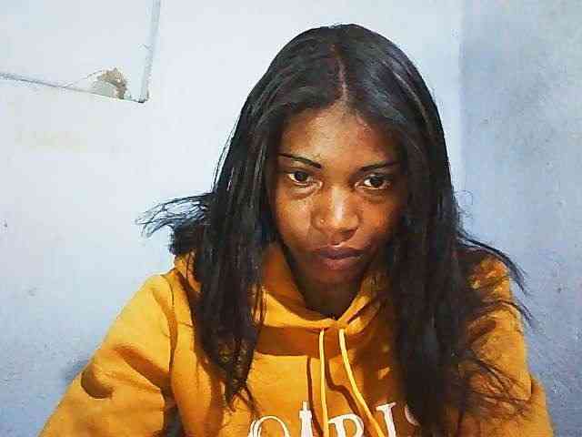 Honey699 webcam