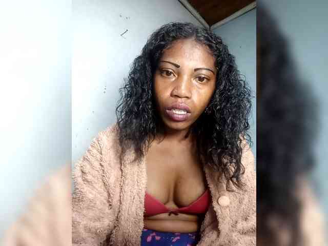 Honey699 webcam