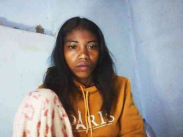 Honey699 webcam
