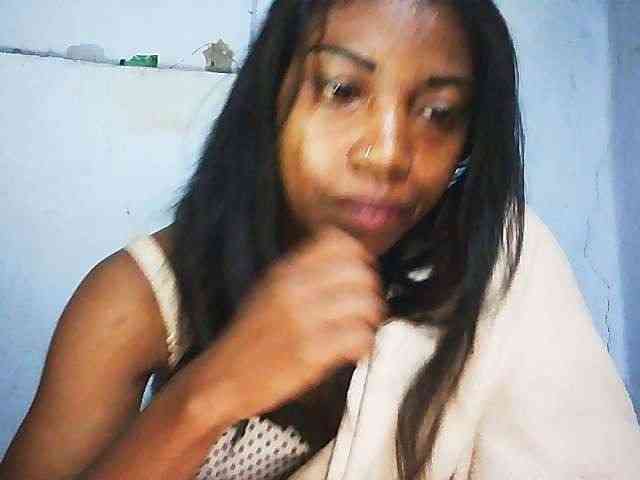 Honey699 webcam