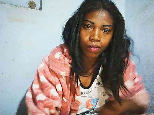 Honey699 webcam