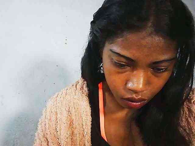 Honey699 webcam