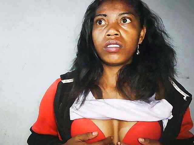 Honey699 webcam