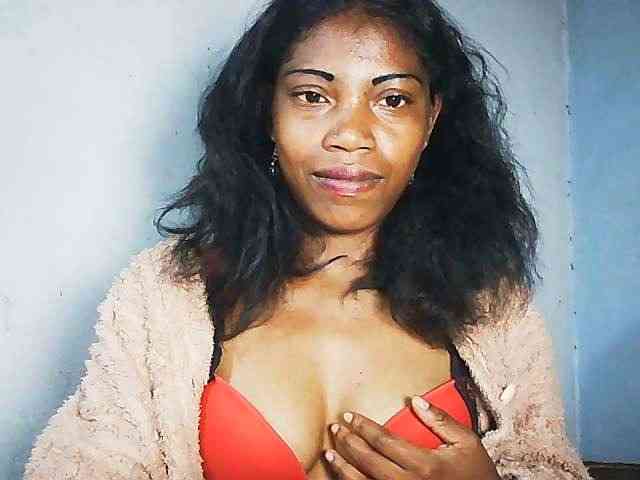 Honey699 webcam