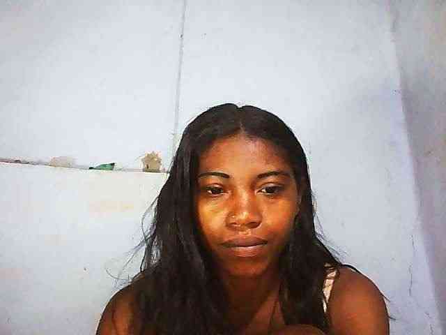 Honey699 webcam