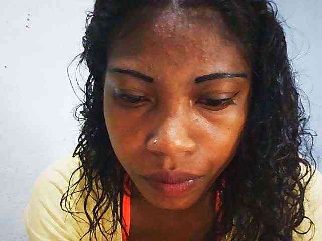 Honey699 webcam