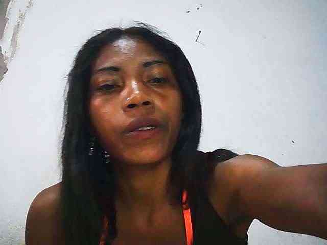 Honey699 webcam