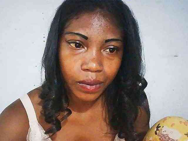 Honey699 webcam