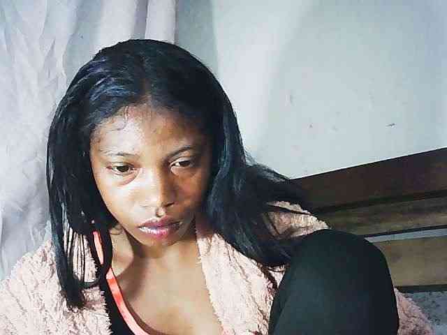Honey699 webcam