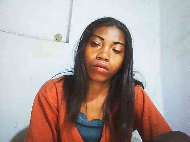Honey699 webcam