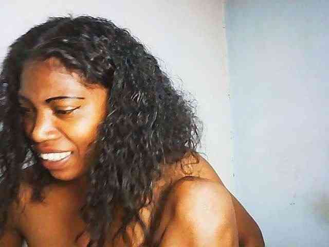 Honey699 webcam