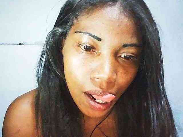 Honey699 webcam