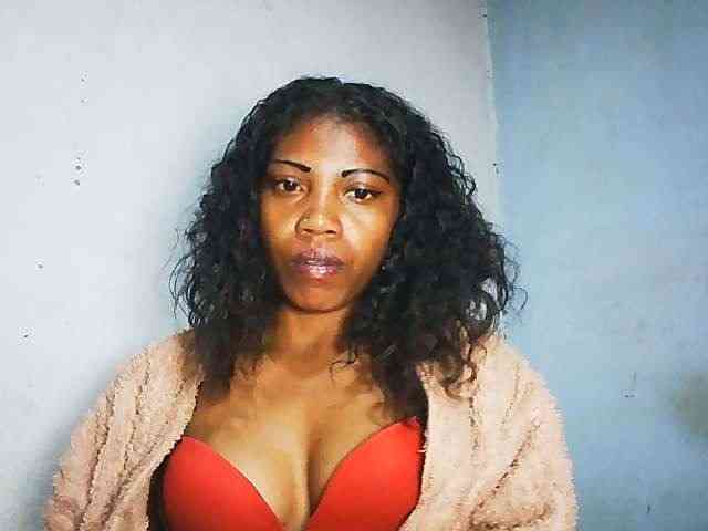 Honey699 webcam