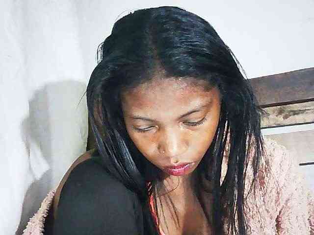 Honey699 webcam