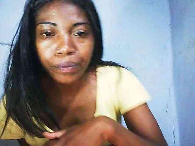 Honey699 webcam
