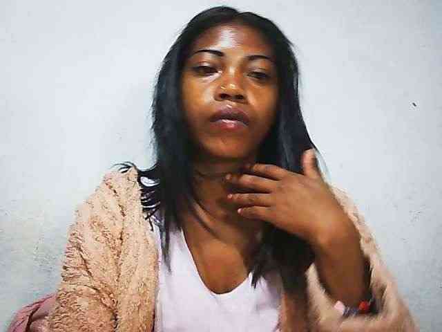 Honey699 webcam