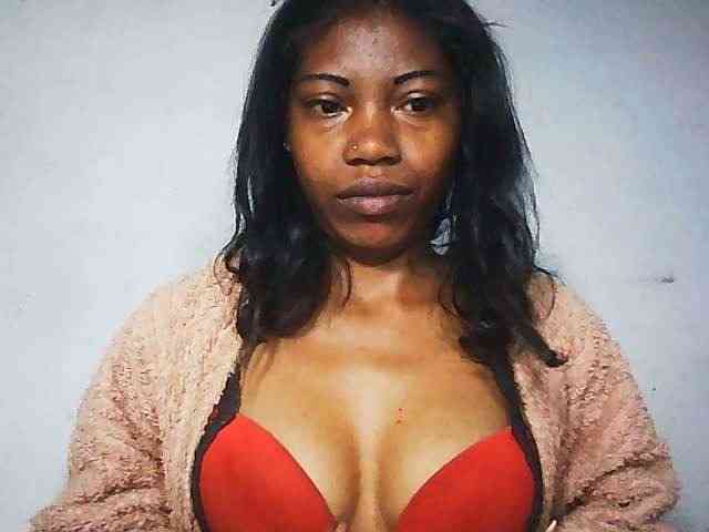Honey699 webcam