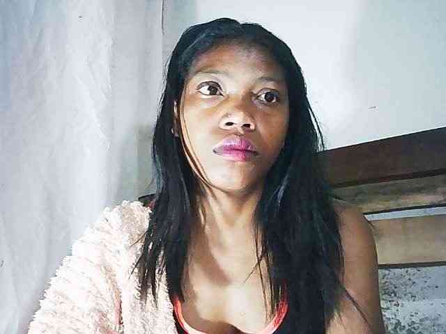 Honey699 webcam