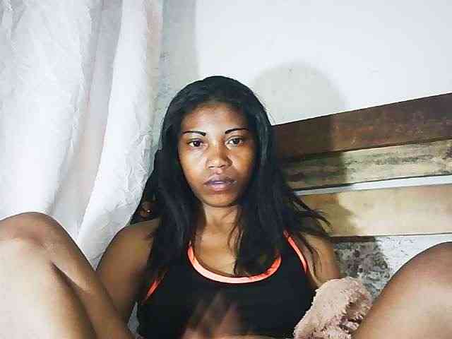 Honey699 webcam
