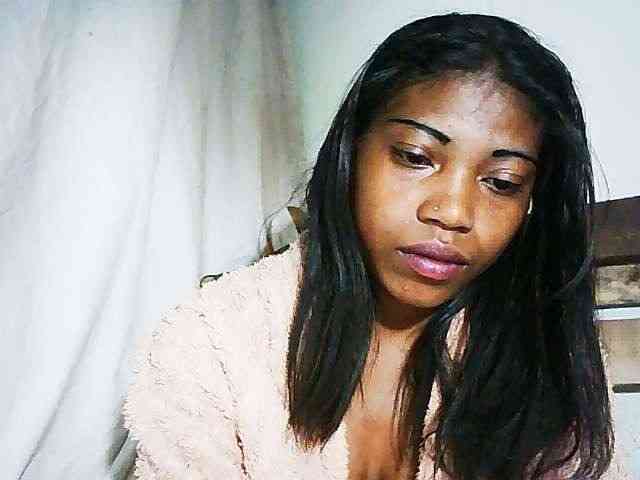 Honey699 webcam