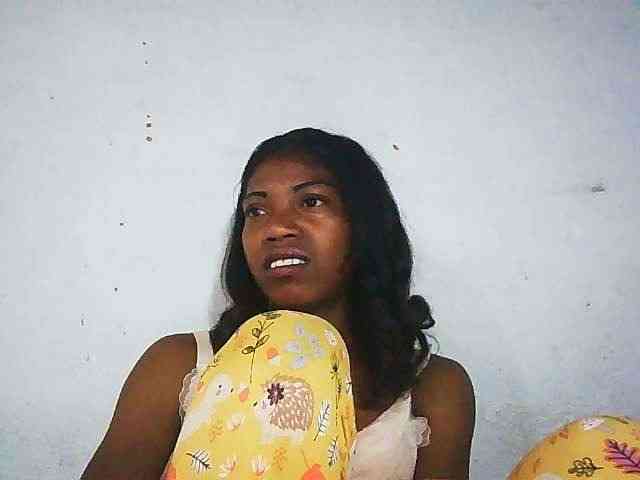 Honey699 webcam