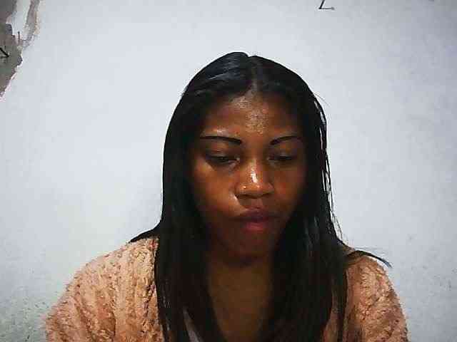 Honey699 webcam
