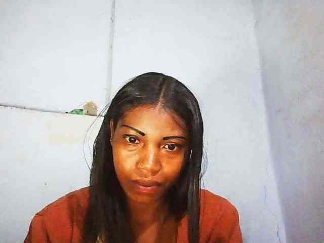 Honey699 webcam