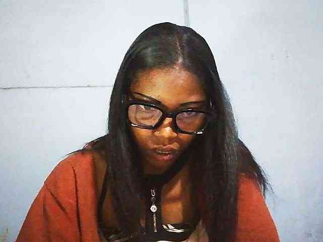Honey699 webcam
