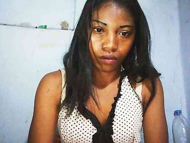 Honey699 webcam